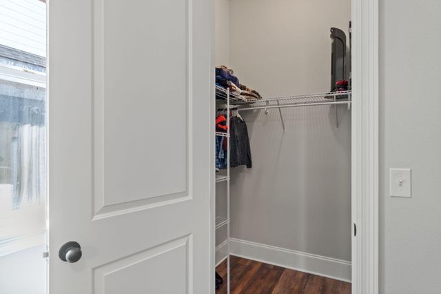 4 Plantation Oaks Drive, Mary Esther, FL 32569