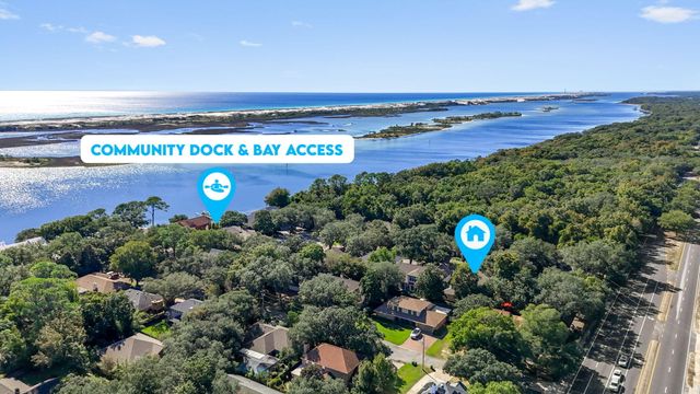 4 Plantation Oaks Drive, Mary Esther, FL 32569