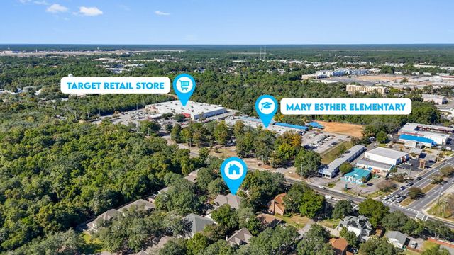 4 Plantation Oaks Drive, Mary Esther, FL 32569