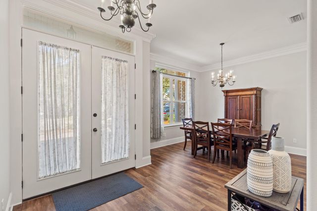 4 Plantation Oaks Drive, Mary Esther, FL 32569