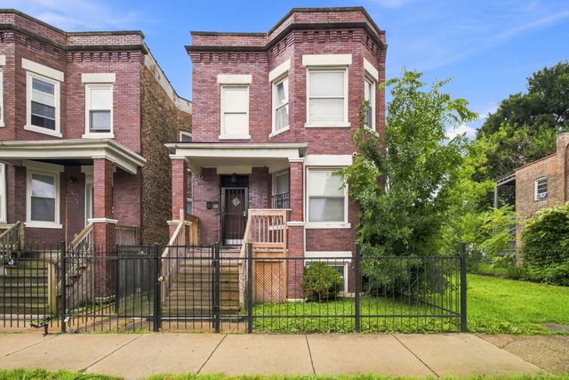 4833 W GLADYS Avenue, Chicago, IL 60644