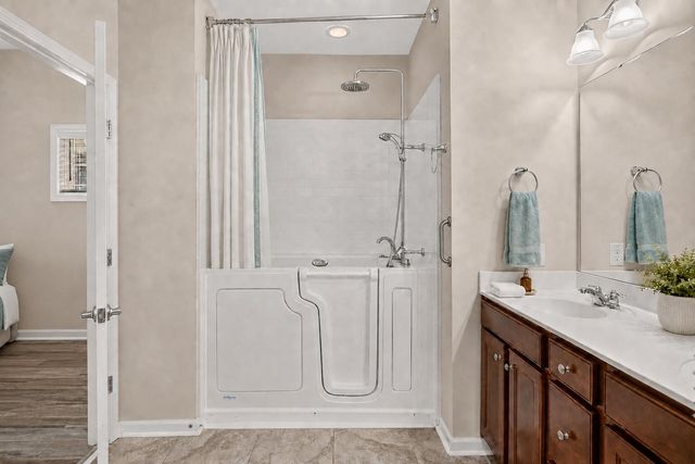 2658 Woodfield Court, North Charleston, SC 29406