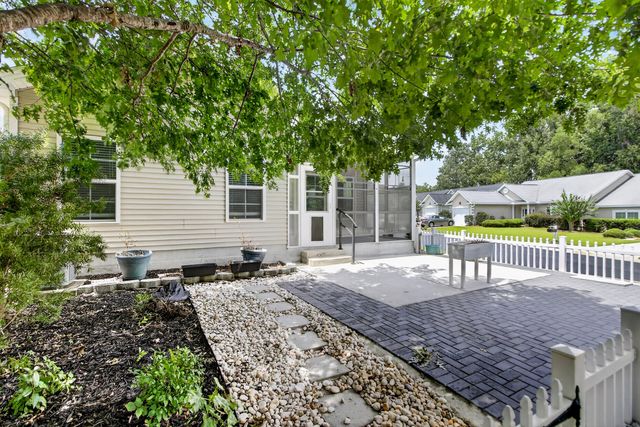 2658 Woodfield Court, North Charleston, SC 29406