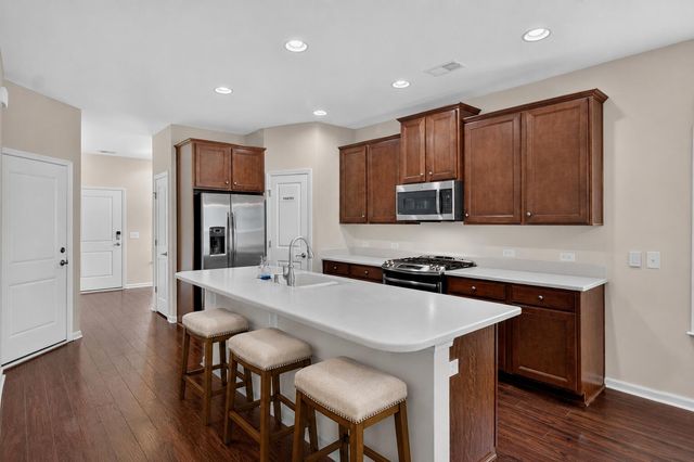 2658 Woodfield Court, North Charleston, SC 29406