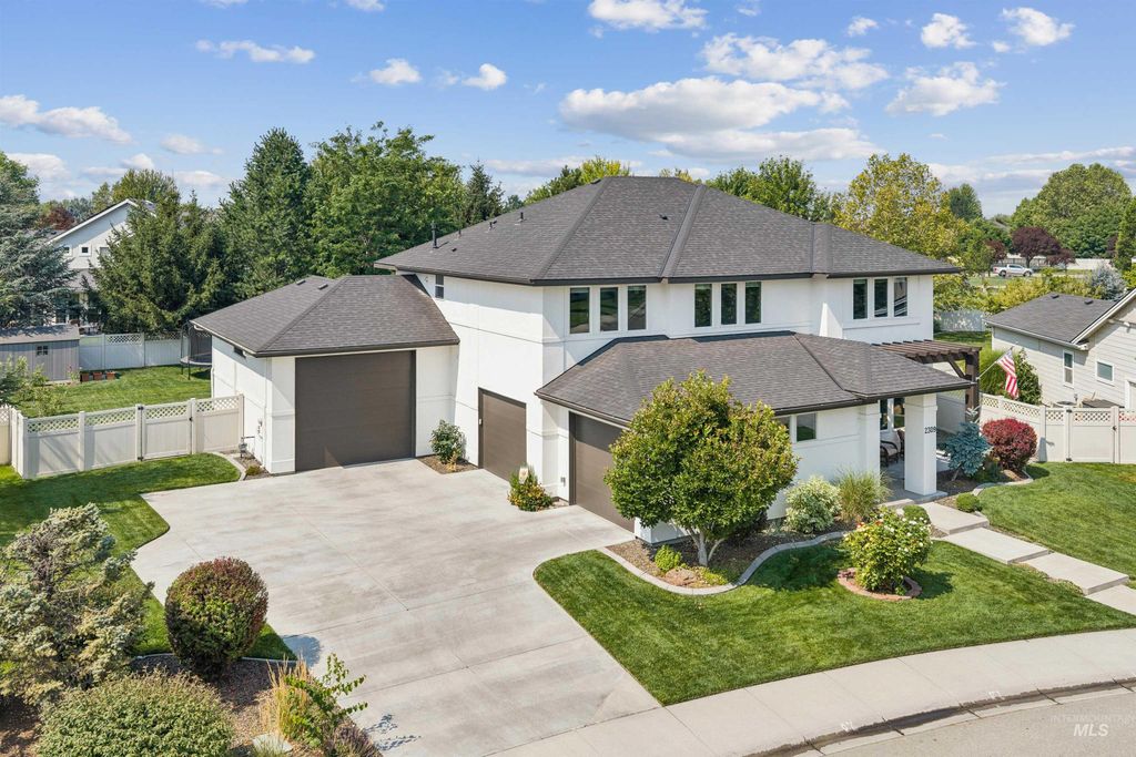 2309 W San Remo Dr, Meridian, ID 83646 photo 2
