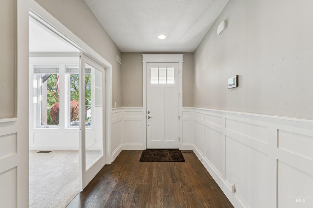 2309 W San Remo Dr, Meridian, ID 83646 photo 5
