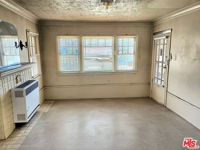 4260 S Figueroa Street, Los Angeles, CA 90037