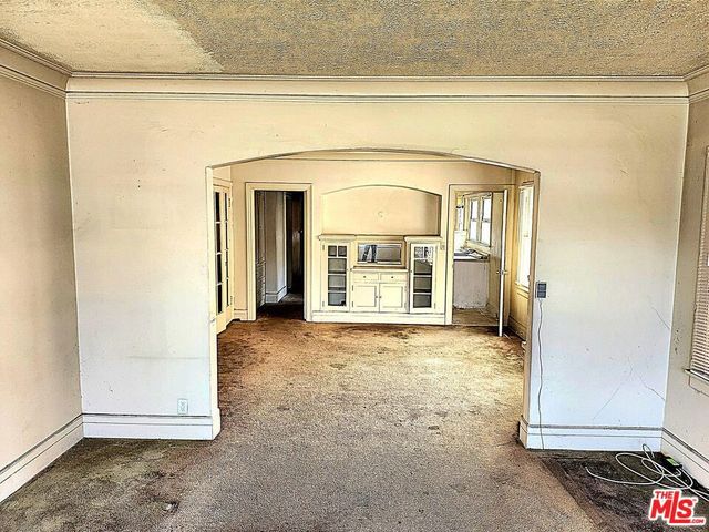 4260 S Figueroa Street, Los Angeles, CA 90037