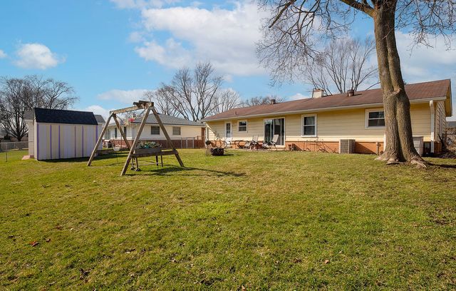 251 Clearmont Drive, Elk Grove Village, IL 60007