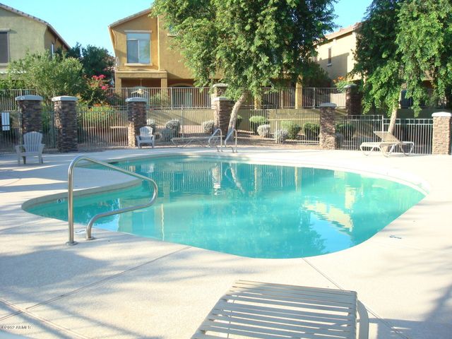 2024 S BALDWIN -- 66, Mesa, AZ 85209