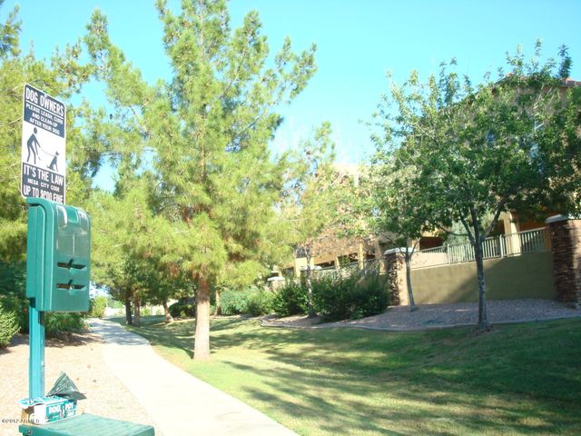 2024 S BALDWIN -- 66, Mesa, AZ 85209