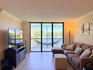 1266 S MILITARY Trail 525, Deerfield Beach, FL 33442