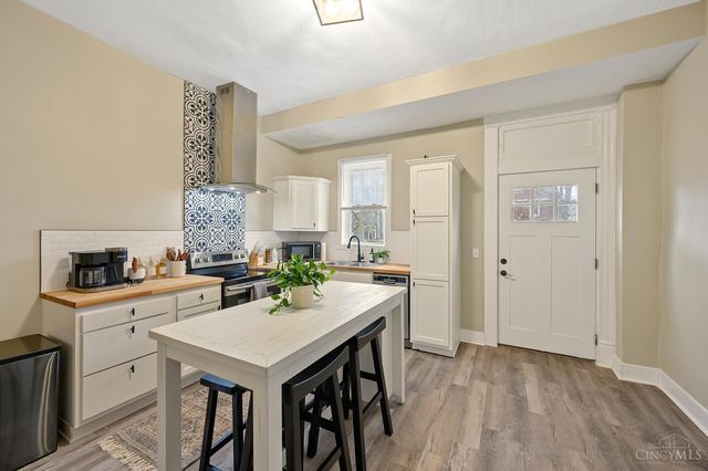 3016 Hackberry Street, Cincinnati, OH 45206