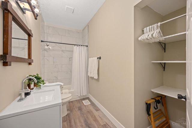 3016 Hackberry Street, Cincinnati, OH 45206