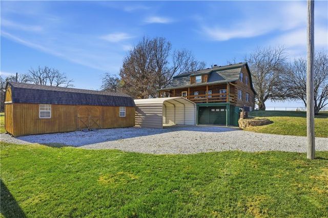 12703 N Robinhood Lane, Kansas City, MO 64164