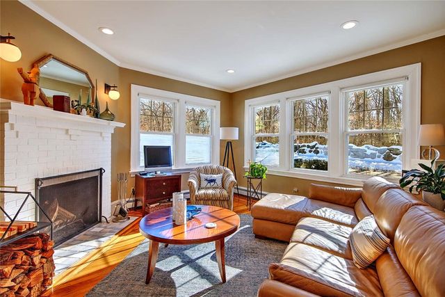 6 Alfred Stone Road, Providence, RI 02906