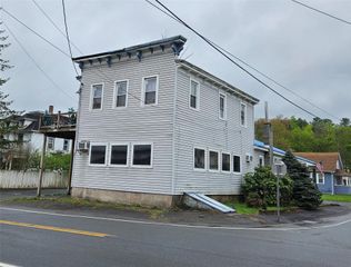 5004 State Route 52, Jeffersonville, NY 12748