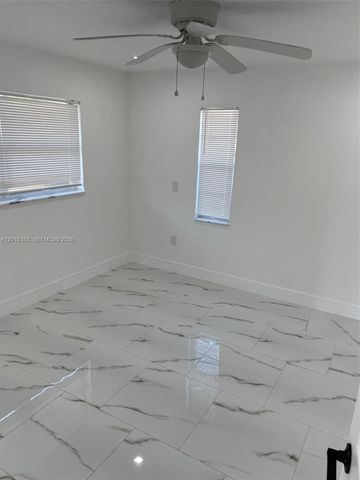 56 Cardinal Dr, North Fort Myers, FL 33917