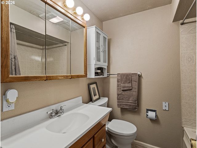 3311 Se 1ST St, Gresham, OR 97080