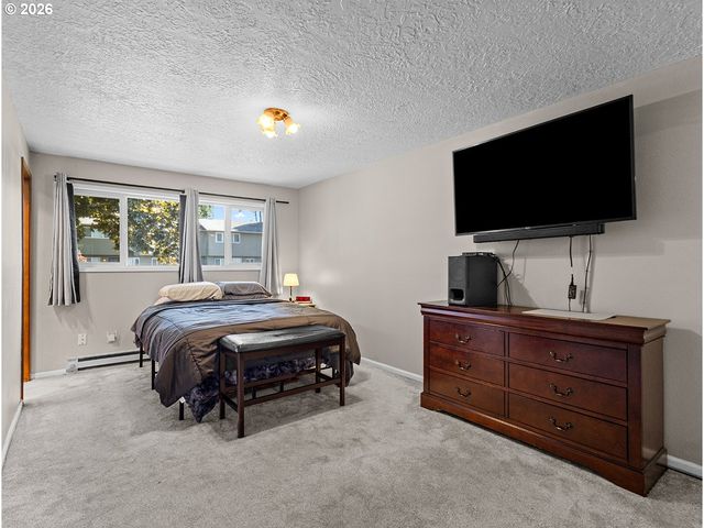 3311 Se 1ST St, Gresham, OR 97080