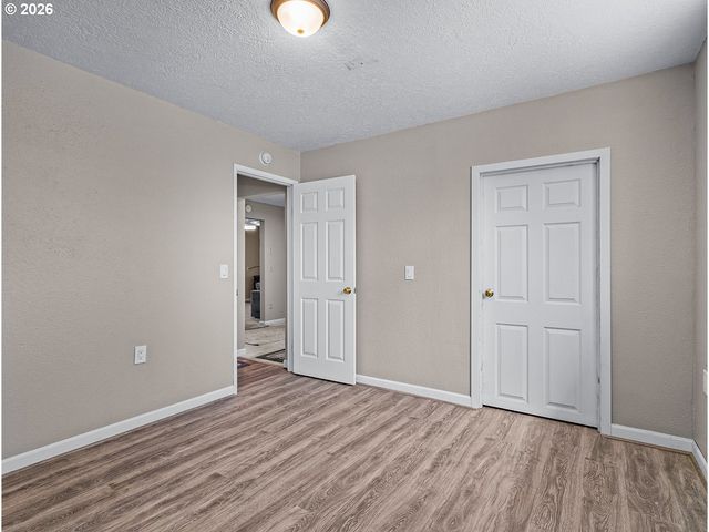 3311 Se 1ST St, Gresham, OR 97080