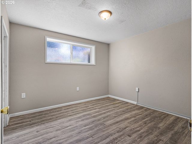 3311 Se 1ST St, Gresham, OR 97080