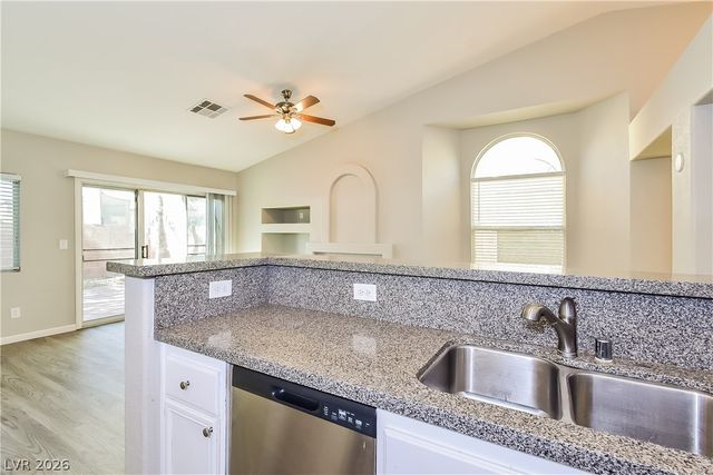 1851 Grand Prairie Avenue, North Las Vegas, NV 89032