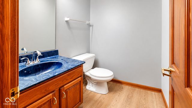1237 Luce Creek Circle, Greenwood, IN 46142