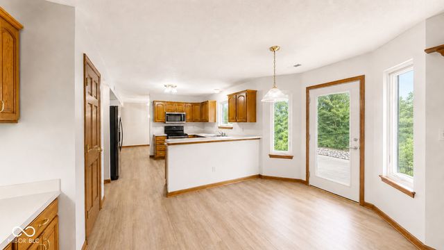 1237 Luce Creek Circle, Greenwood, IN 46142