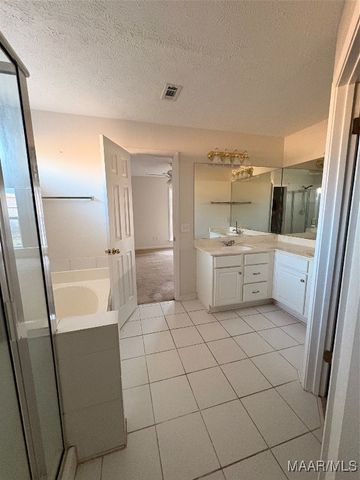 7301 HEATHERMOORE Loop, Montgomery, AL 36117