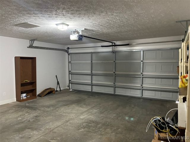 7301 HEATHERMOORE Loop, Montgomery, AL 36117