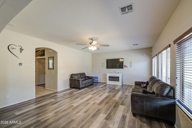 11569 W Yuma Street, Avondale, AZ 85323