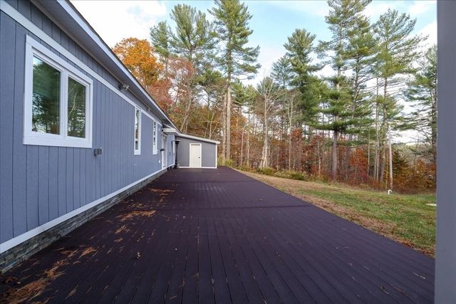 145 W River Street, Upton, MA 01568