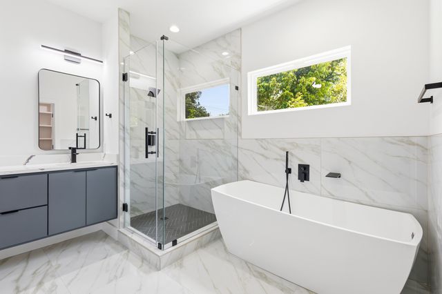 1634 Marfa Avenue, Dallas, TX 75216