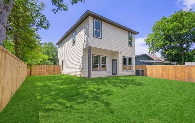 1634 Marfa Avenue, Dallas, TX 75216