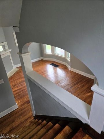 9502 Empire Avenue, Cleveland, OH 44108