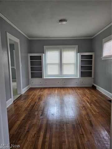 9502 Empire Avenue, Cleveland, OH 44108