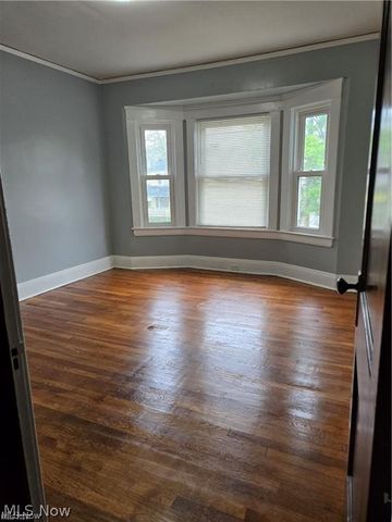 9502 Empire Avenue, Cleveland, OH 44108