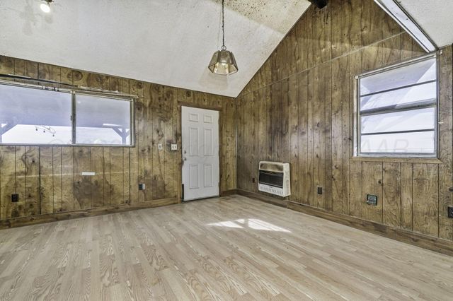 8275 County Road 4, Pampa, TX 79065