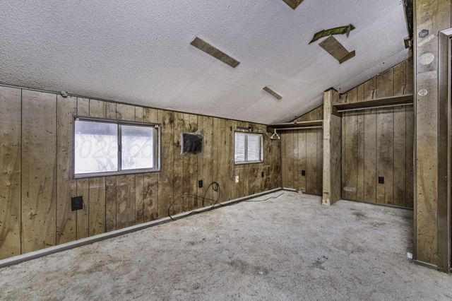 8275 County Road 4, Pampa, TX 79065