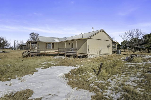 8275 County Road 4, Pampa, TX 79065