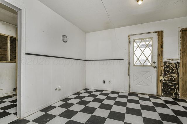 8275 County Road 4, Pampa, TX 79065