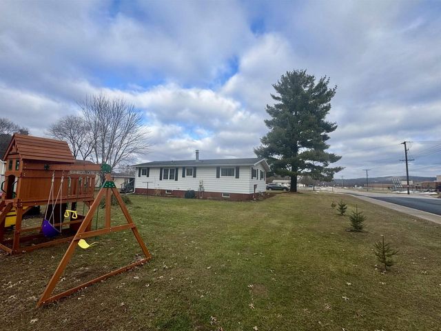 560 E Elm Street, Muscoda, WI 53573