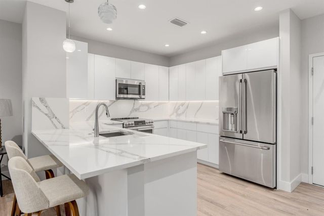 41 SW Seminole Street 305, Stuart, FL 34994