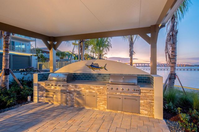 41 SW Seminole Street 305, Stuart, FL 34994