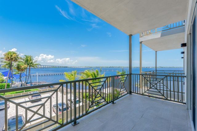 41 SW Seminole Street 305, Stuart, FL 34994