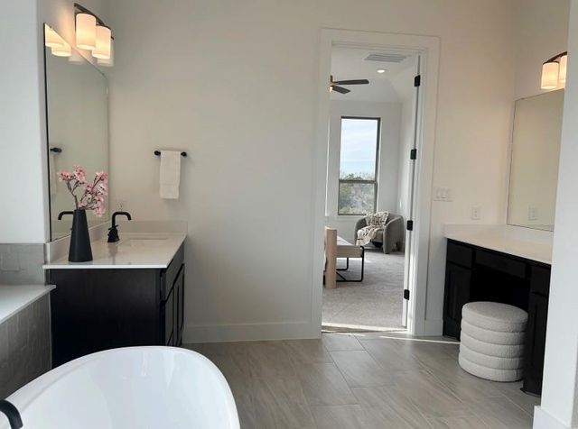 1521 Jolie Rose BND, Leander, TX 78641