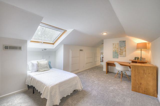 204 Hogan Ln, Columbia, TN 38401