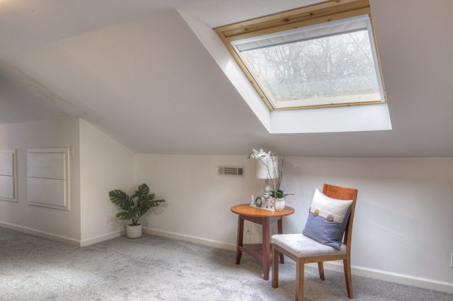 204 Hogan Ln, Columbia, TN 38401