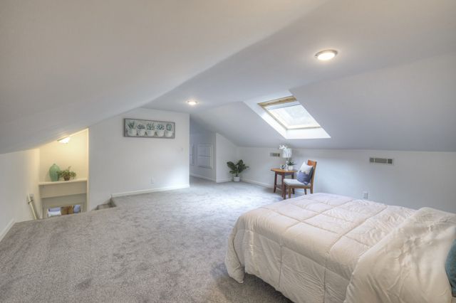 204 Hogan Ln, Columbia, TN 38401